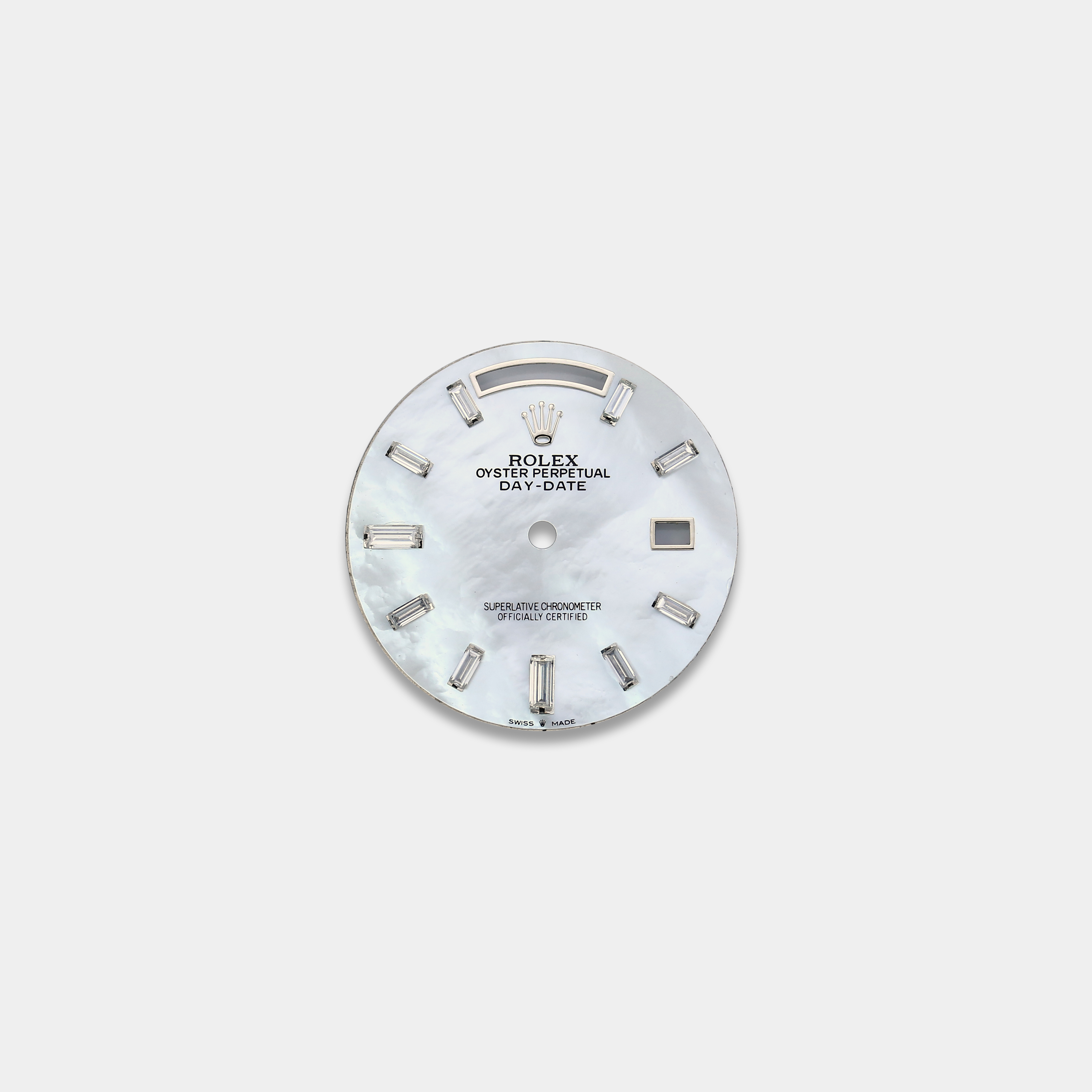 롤렉스 데이데이트 40mm 커스텀다이얼 자개(MOP) 다이얼 화이트골드용 바게뜨 다이아 인덱스
