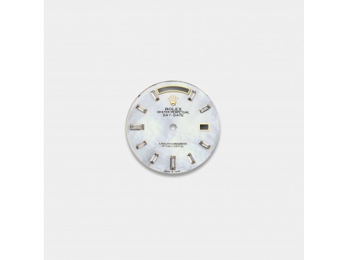 롤렉스 데이데이트 40mm 커스텀다이얼 자개(MOP) 다이얼 옐로골드용 바게뜨 다이아 인덱스