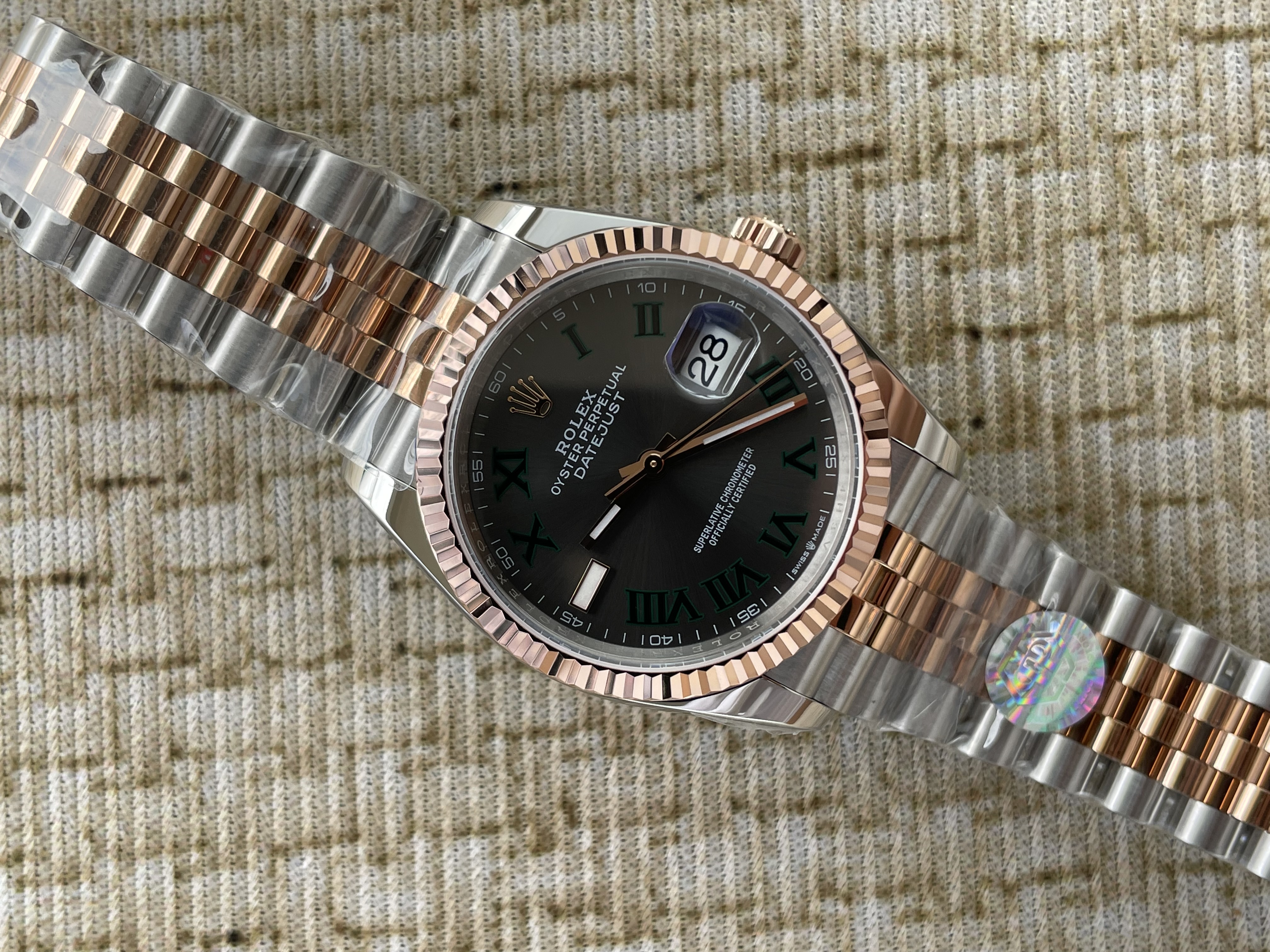 QP공장 롤렉스 데이저스트 36미리 최신형 로즈골드 콤비 그레이 윔블던