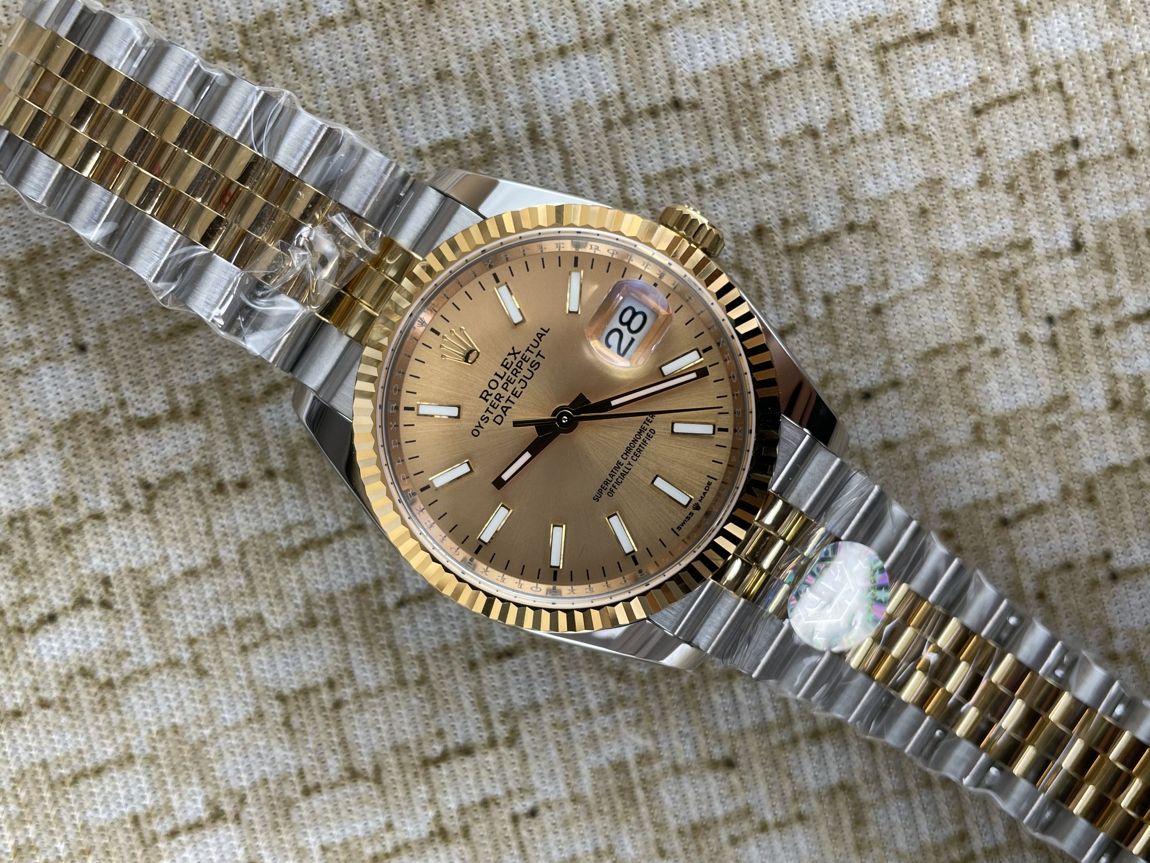QP공장 롤렉스 데이저스트 36미리 최신형 옐로우 골드 콤비 샴페인 골드 바인덱스