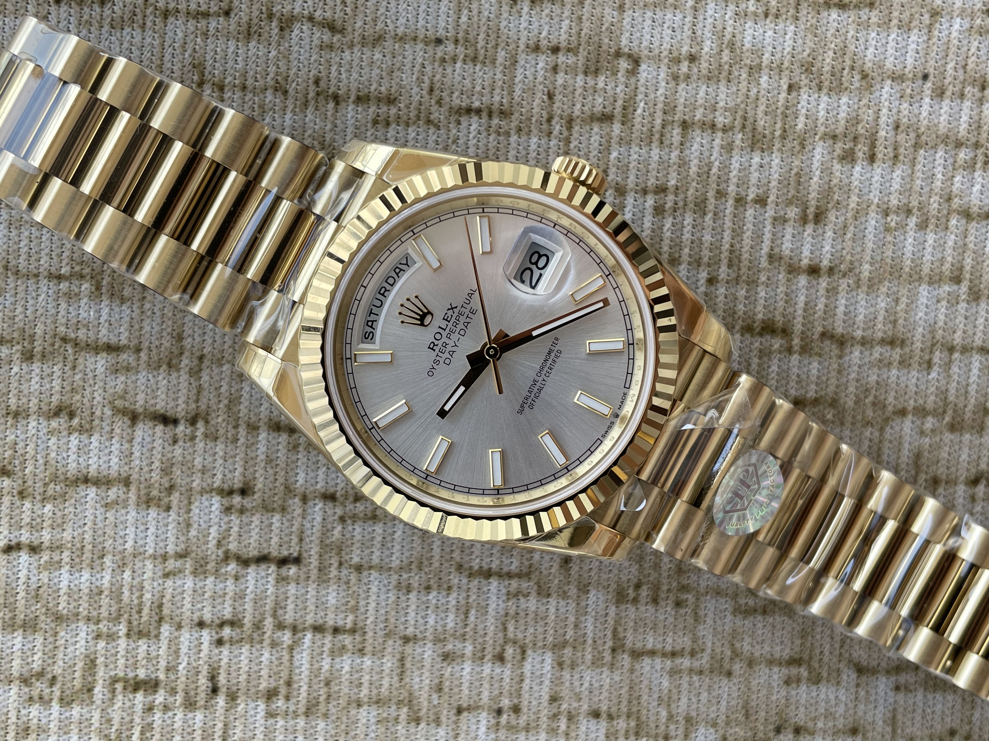 QP공장 롤렉스 데이데이트40 옐로우골드 텅스텐 실버다이얼 스틸브레이슬릿 208~211g로