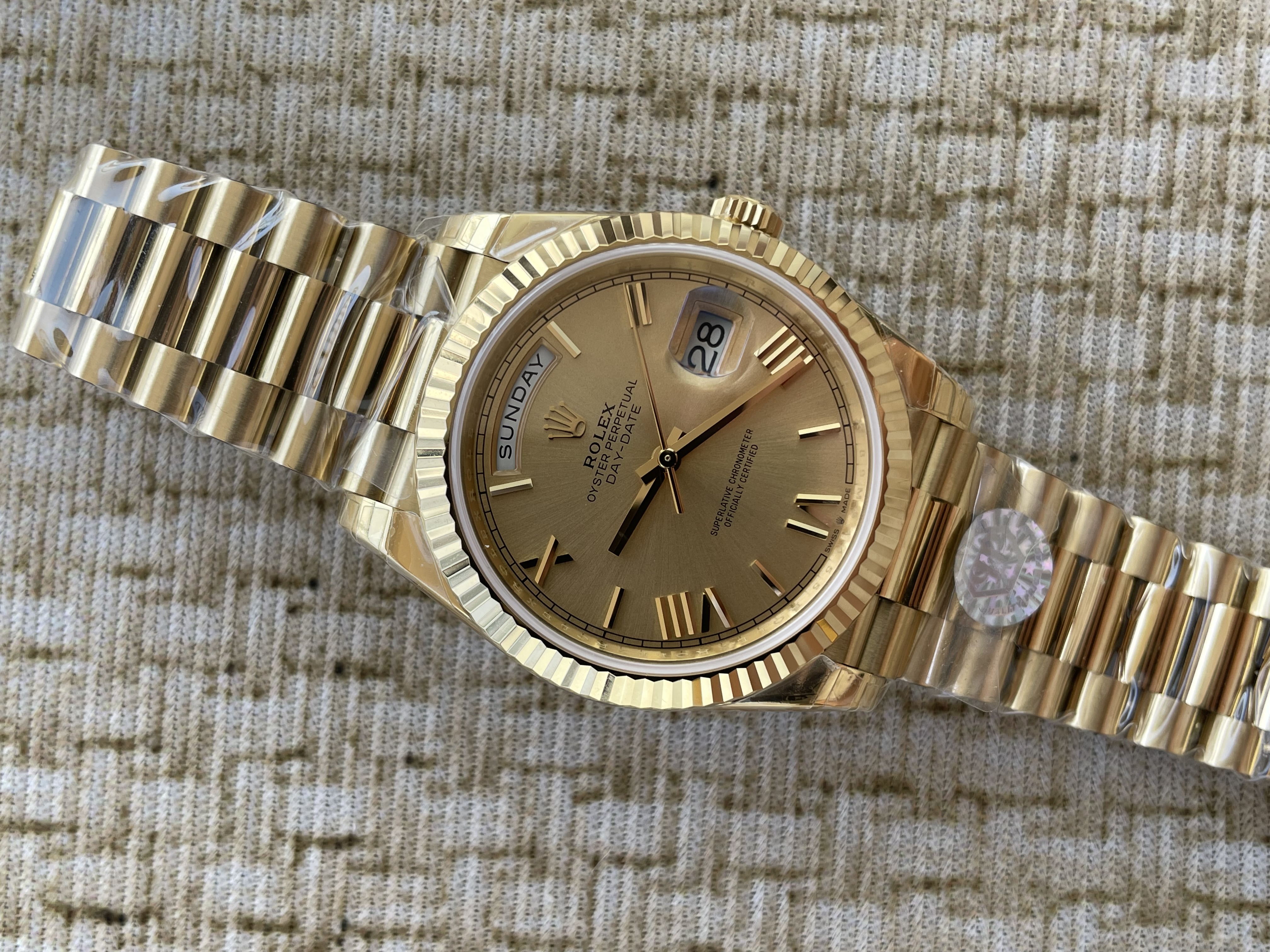 QP공장 롤렉스 데이데이트40 옐로우골드 텅스텐 골드로만다이얼 스틸브레이슬릿 208~211g로